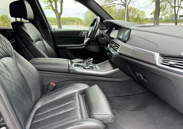BMW X5 M cena 315000 przebieg: 115800, rok produkcji 2020 z Zielonka małe 379